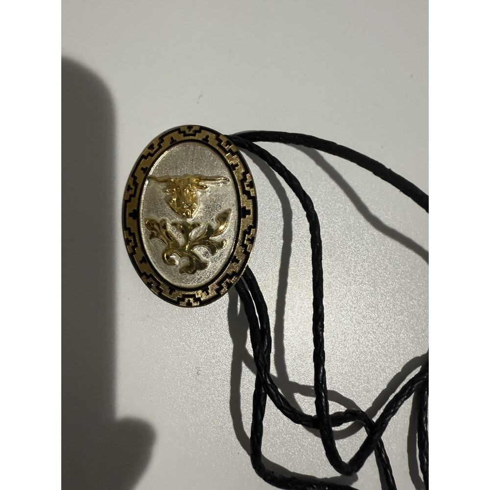Southwestern Bolo Tie Cowboy Cowgirl Bull Mexico Alpaca Silver Gold‎ Tone Toro